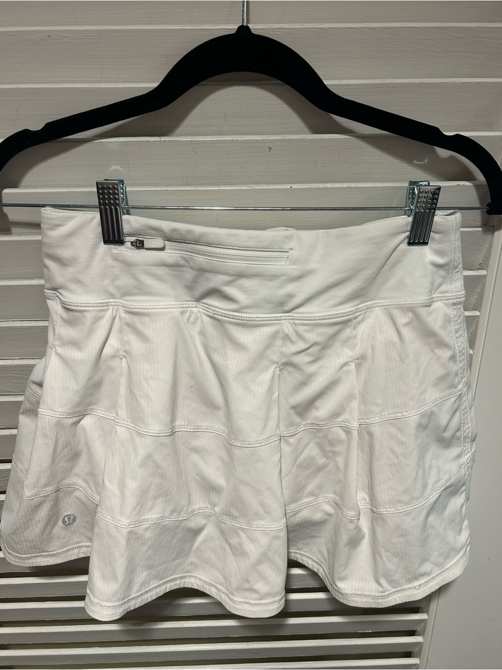 Lululemon White Women’s Athletic Skort Size 4T - Picture 2 of 3